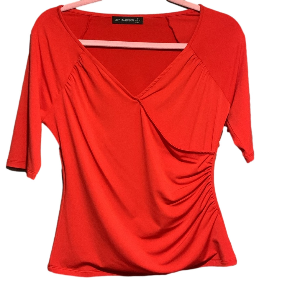 89th & Madison NWT Racing Red Faux Wrap Multiple Sizes Blouse